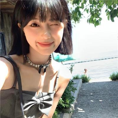 爱不需要承诺 封面